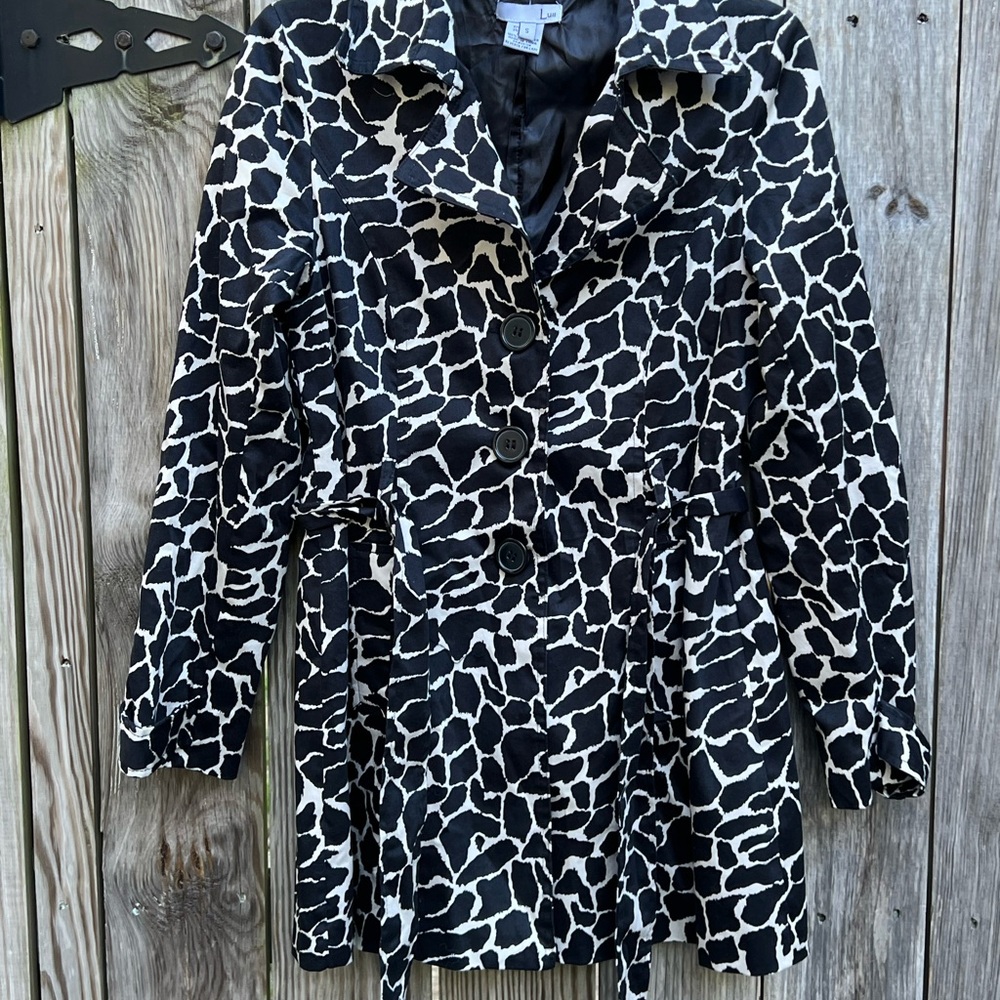 LUII ANTHROPOLOGIE Giraffe Print Belted Trench Coat Jacket Women’s Small - Picture 2 of 11